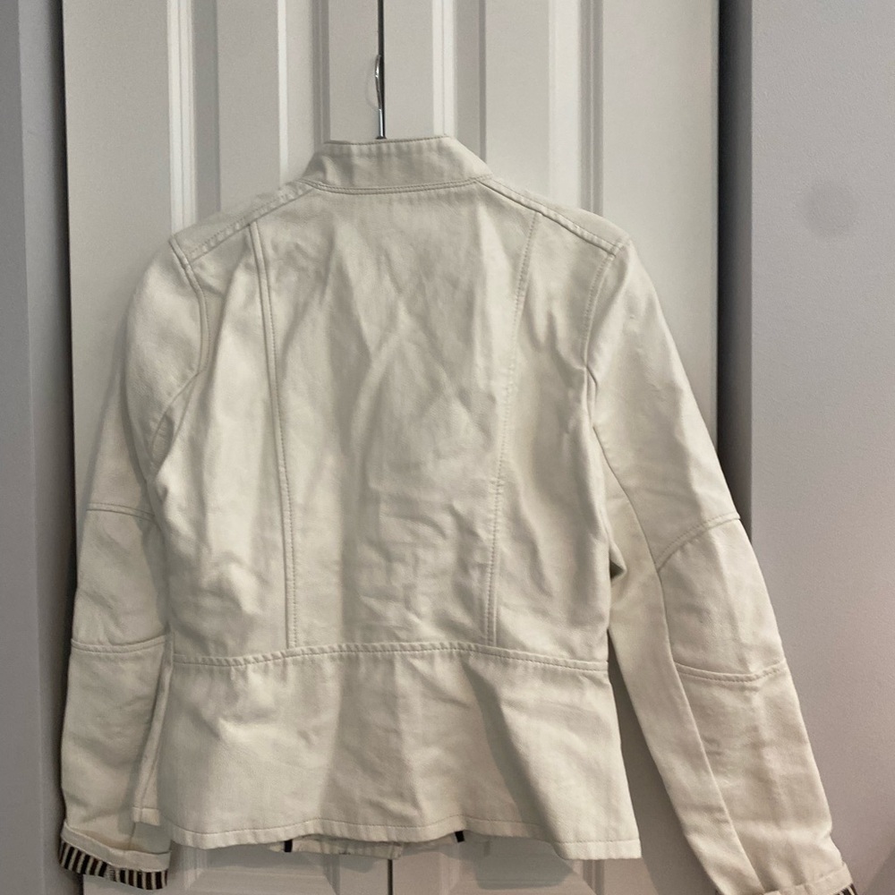 Sea white jacket - Picture 4 of 4